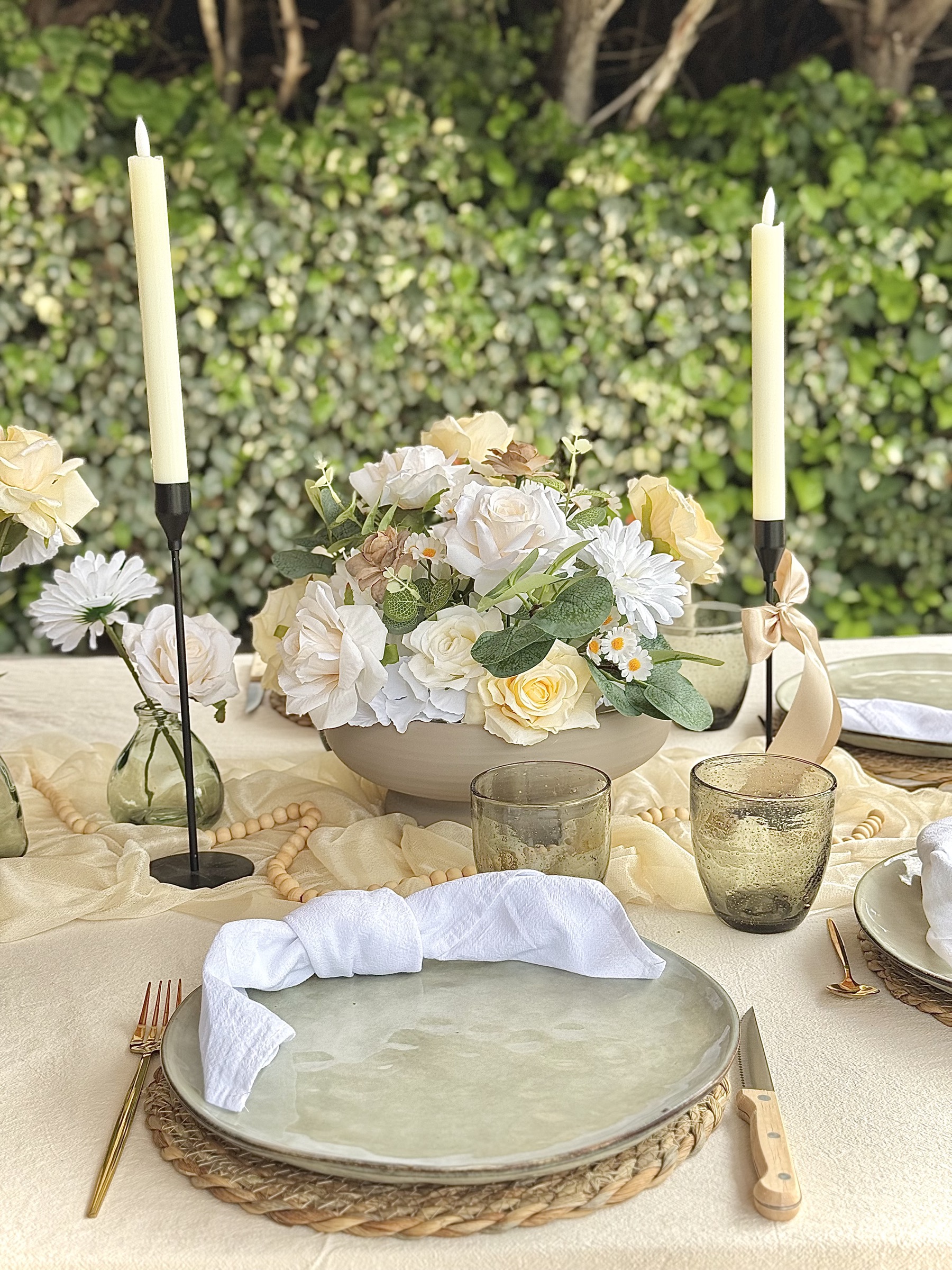 Table de desserts baby shower en Provence — décoration champêtre et florale, Décore tes rêves